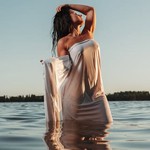 @petravalkeapaa