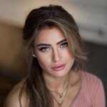 @annavonklinski