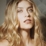 @laura_tobon