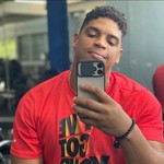 @thevaron01