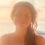 @juliashark.life