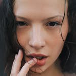@darina_su