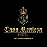 @hotelcasarealezaantiguagt