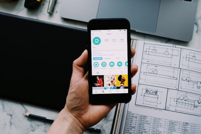how to use different fonts on instagram
