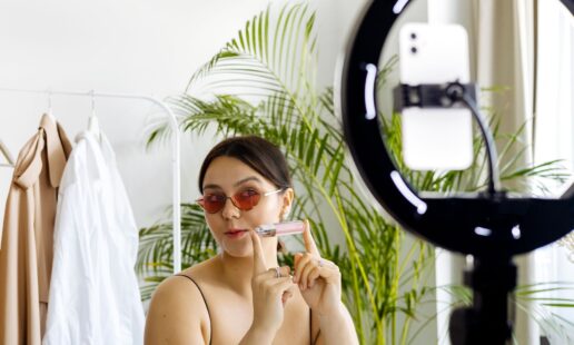 Influencer Marketing vs. Traditional Advertising: What’s Actually Different