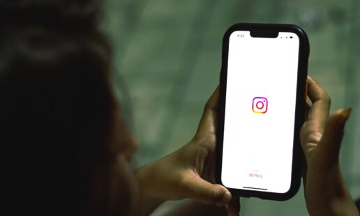 Paid Partnership vs. Organic Mention: What’s the Difference on Instagram