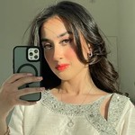 looksbyhala