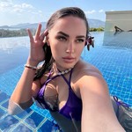missis_traveling