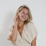 dee