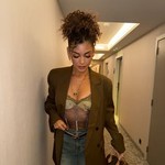 mrsbrunetzoe